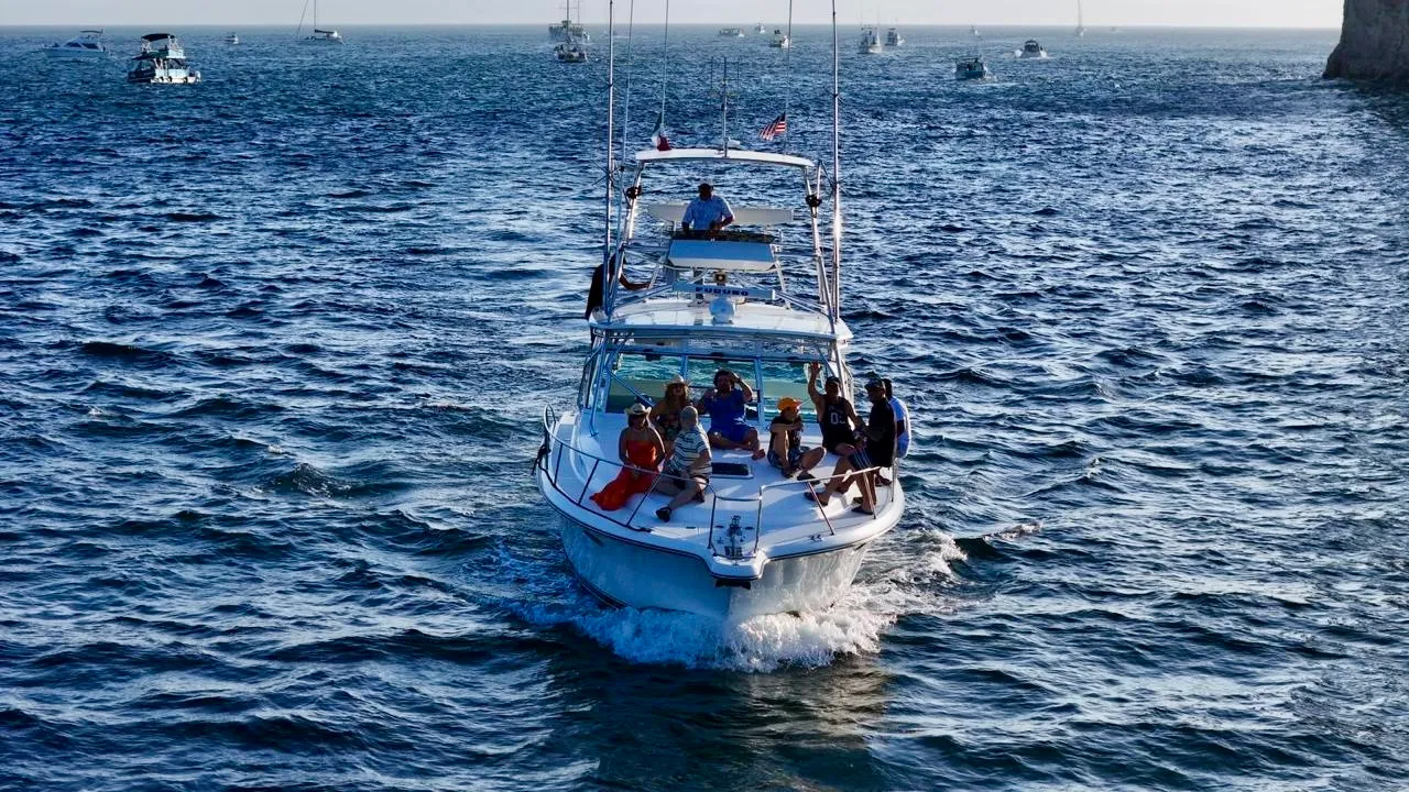 Detalle de King Fisher 40' Ft Tiara 4